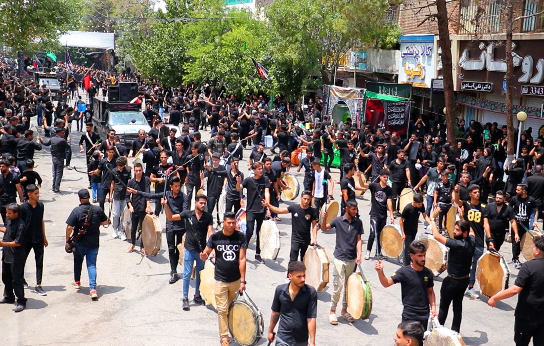 مراسم تاسوعای حسینی در شهر زرند برگزار شد