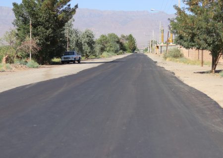 از مطالبه گری تا آسفالت جاده روستاهای احمدآباد و عزیزآباد زرند